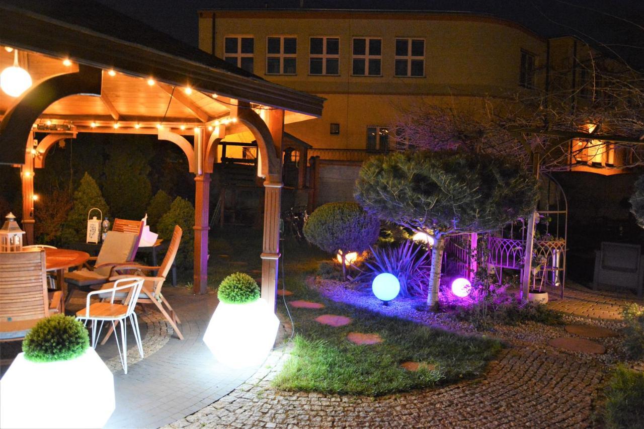Apartamenty I Pokoje „Pod Jedynka” Konstantynów Łódzki Dış mekan fotoğraf