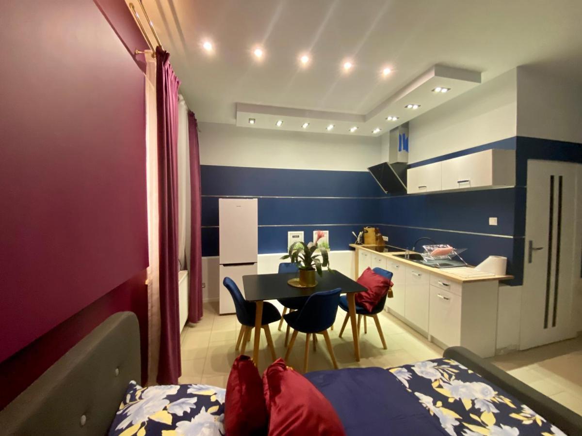 Apartamenty I Pokoje „Pod Jedynka” Konstantynów Łódzki Dış mekan fotoğraf