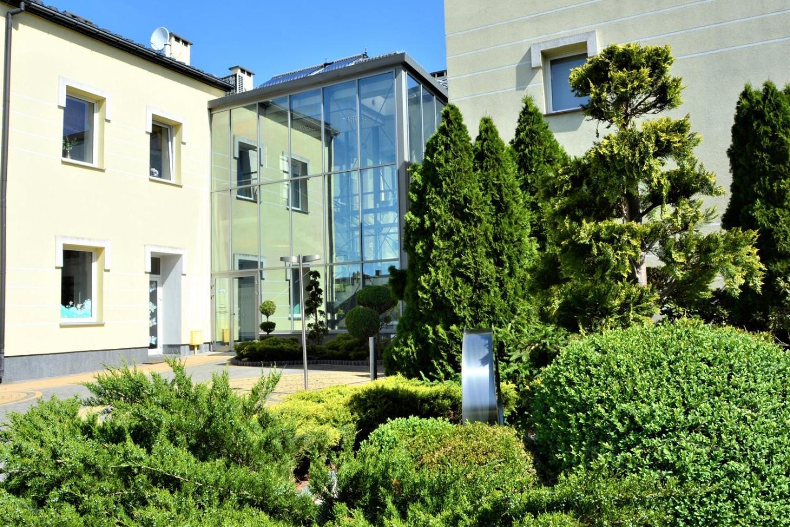 Apartamenty I Pokoje „Pod Jedynka” Konstantynów Łódzki Dış mekan fotoğraf